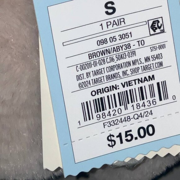 SOLD….Plush Bunny Slippers Cat & Jack kids size small 5/6 NWT - Picture 2 of 7